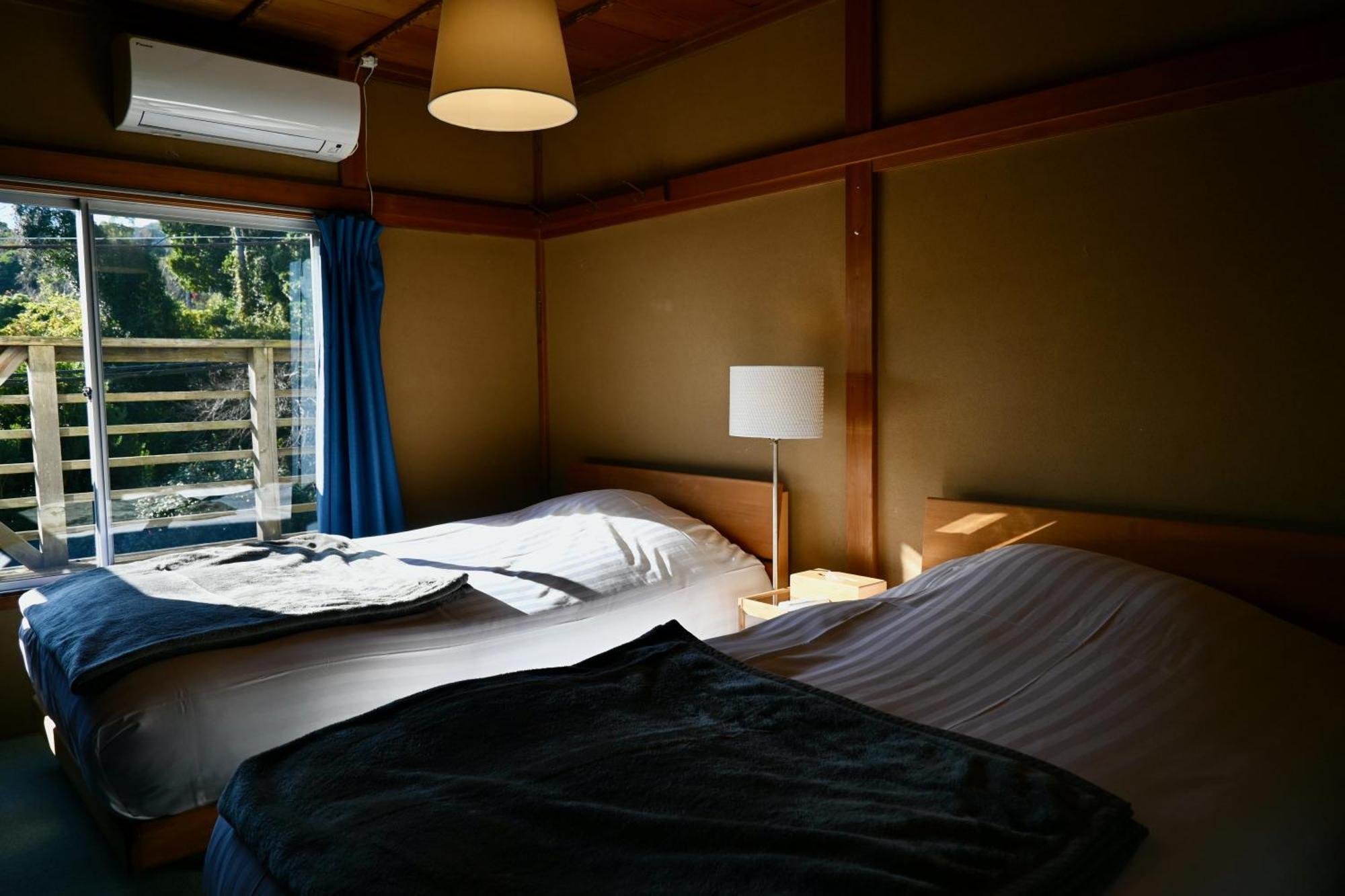 Shobuzawa Log Villa Kawazu Bagian luar foto